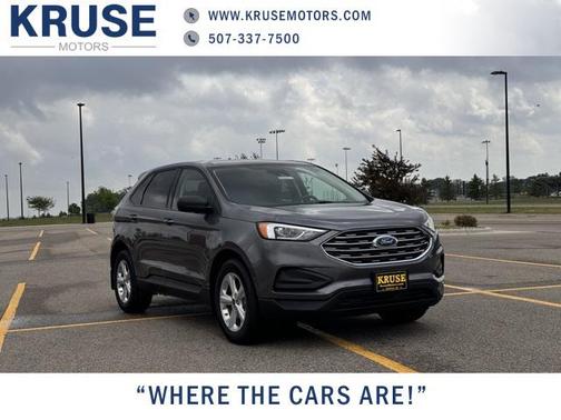 2022 Ford Edge SE