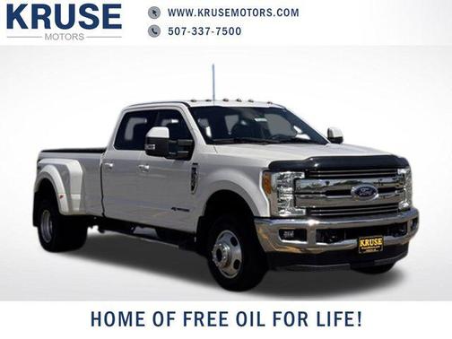 White 2017 Ford F-350 Lariat