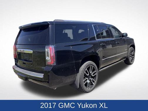 Onyx Black 2017 GMC Yukon XL Denali