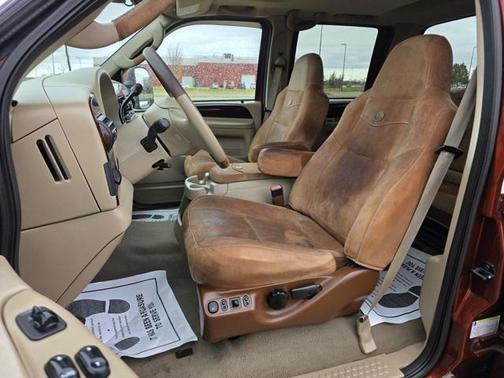 2005 Ford F-350 Lariat