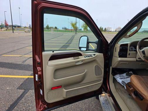 2005 Ford F-350 Lariat