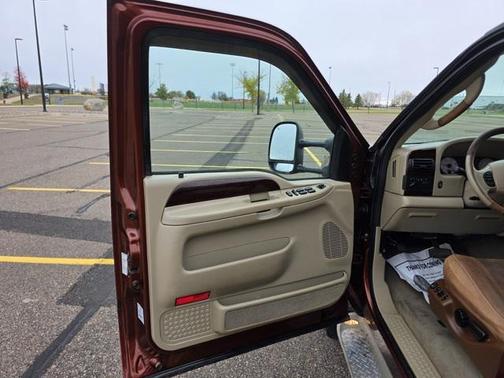 2005 Ford F-350 Lariat