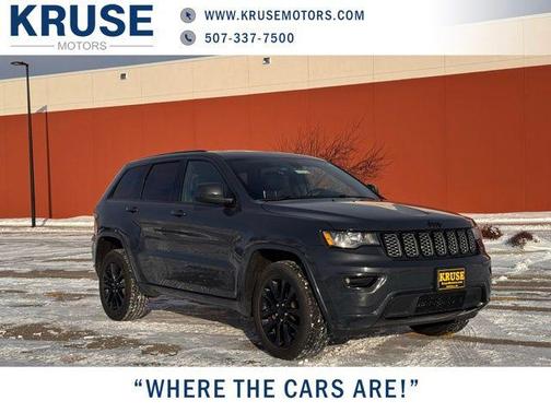 2017 Jeep Grand Cherokee Altitude