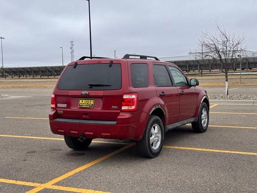 Sangria Red Metallic 2010 Ford Escape XLT