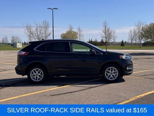 Agate Black Metallic 2023 Ford Edge SEL