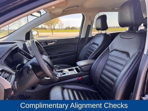 Agate Black Metallic 2023 Ford Edge SEL