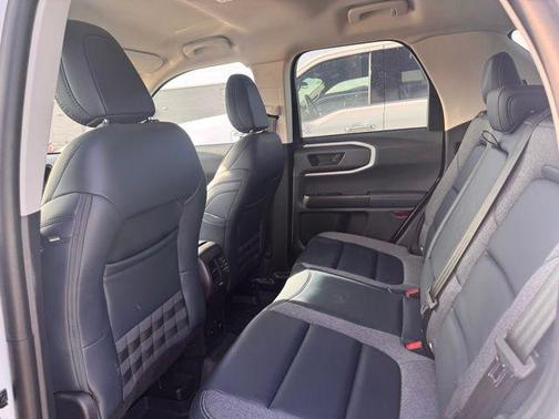 Oxford White 2024 Ford Bronco Sport Outer Banks