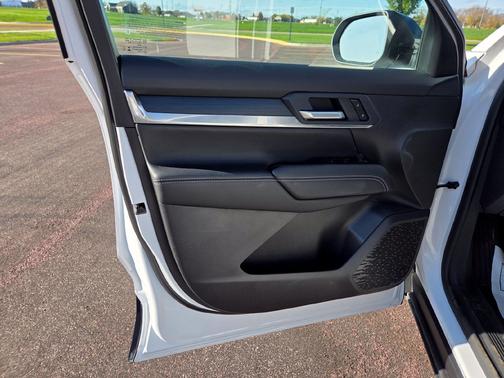 Summit White 2026 GMC Terrain Elevation
