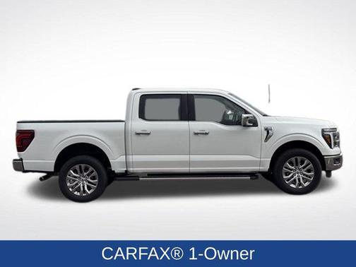 Star White Metallic Tri-Coat 2025 Ford F-150 Lariat