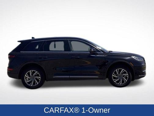 Infinite Black Metallic Clearcoat 2024 Lincoln Corsair Premiere