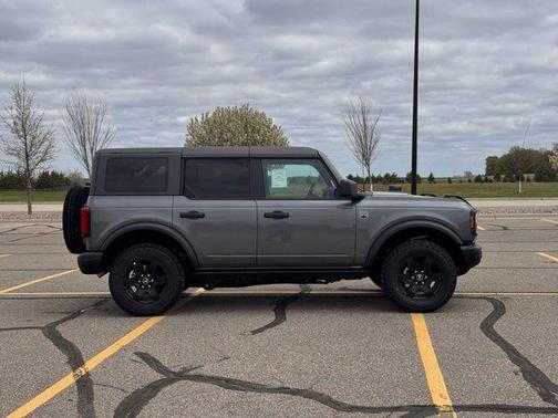 Carbonized Gray Metallic 2025 Ford Bronco Big Bend