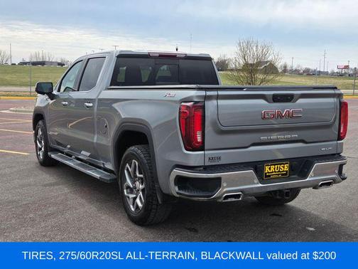 Sterling Metallic 2023 GMC Sierra 1500 SLT