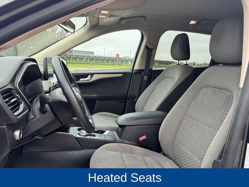 Magnetic Metallic 2020 Ford Escape SE