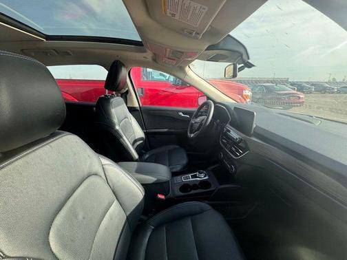 Rapid Red Metallic Tinted Clearcoat 2020 Ford Escape Titanium