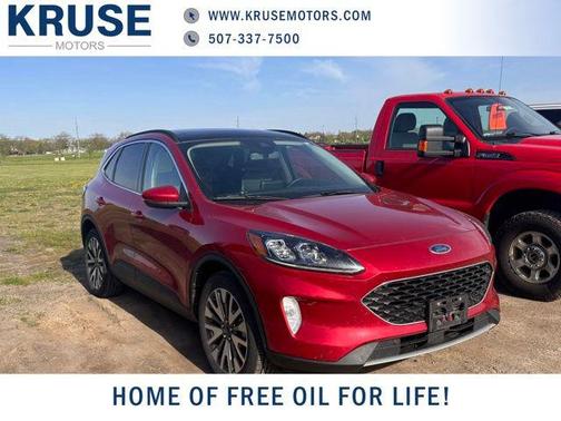 Rapid Red Metallic Tinted Clearcoat 2020 Ford Escape Titanium
