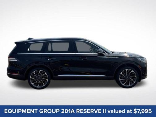 infinite black metallic clearcoat 2026 Lincoln Aviator Reserve AWD
