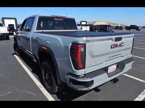 Thunderstorm Gray 2025 GMC Sierra 2500 AT4