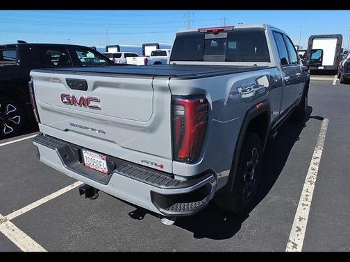 Thunderstorm Gray 2025 GMC Sierra 2500 AT4