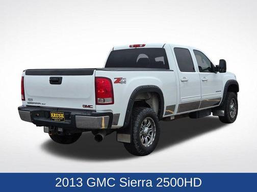Summit White 2013 GMC Sierra 2500 SLT