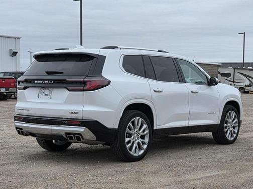 2024 GMC Acadia Denali