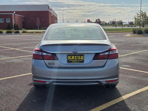 Modern Steel Metallic 2016 Honda Accord Sport