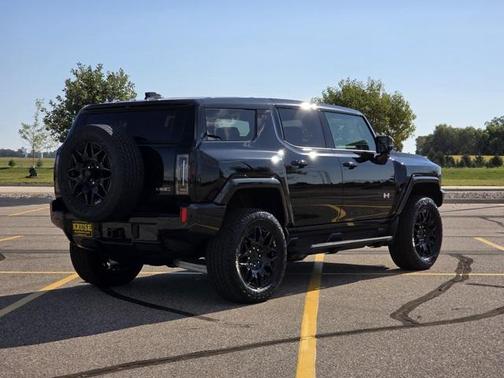 2026 GMC HUMMER EV SUV 2X