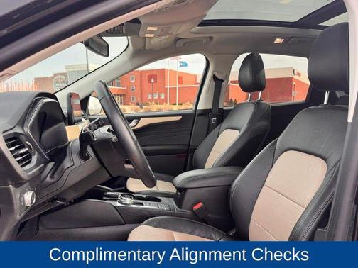 Agate Black Metallic 2022 Ford Escape Titanium