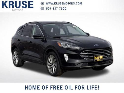 Agate Black Metallic 2022 Ford Escape Titanium