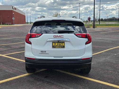 Summit White 2020 GMC Terrain SLE