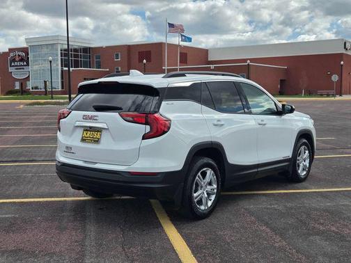 Summit White 2020 GMC Terrain SLE