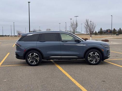 2025 Lincoln Nautilus Premiere