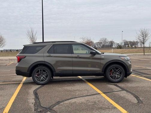 Gray 2026 Ford Explorer ST-Line