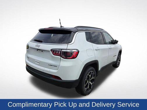 Bright White Clearcoat 2025 Jeep Compass Limited