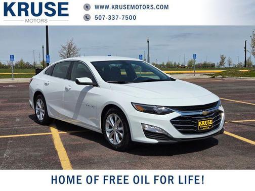 White 2019 Chevrolet Malibu LT