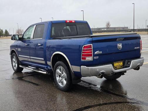 Blue Streak Pearlcoat 2017 RAM 1500 Big Horn