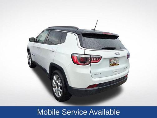 Bright White Clearcoat 2025 Jeep Compass Limited