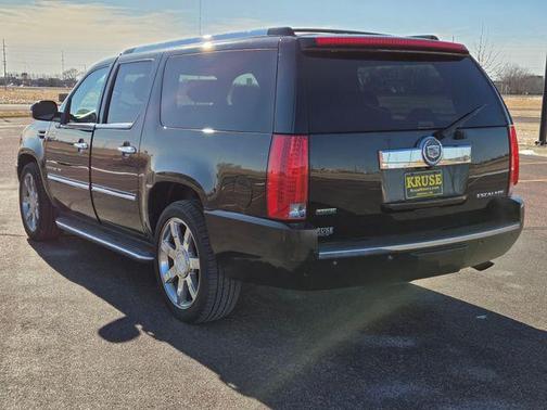 2010 Cadillac Escalade ESV Base