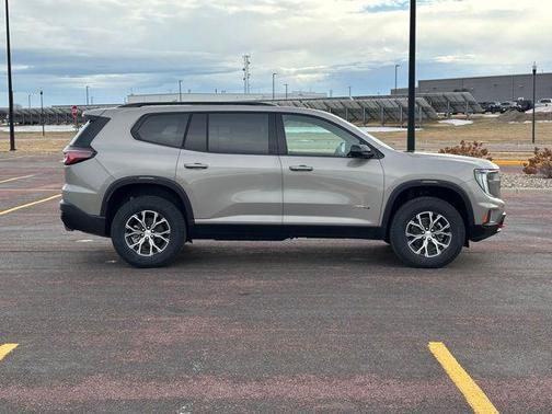 2026 GMC Acadia AT4 AWD