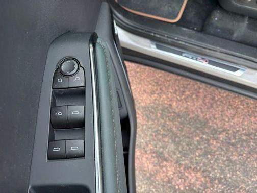 2026 GMC Acadia AT4 AWD