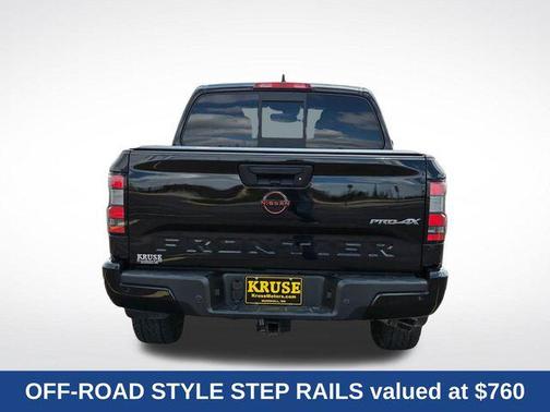 Super Black 2022 Nissan Frontier PRO-4X