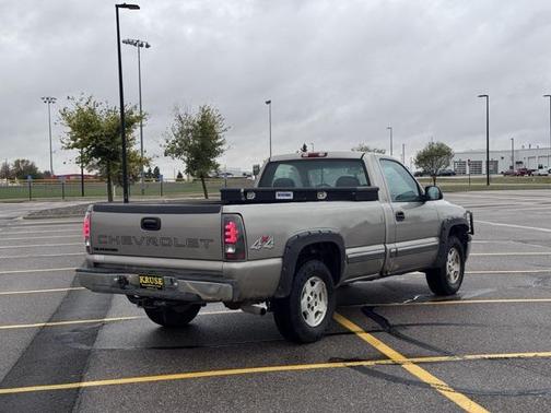 2000 Chevrolet Silverado 1500 Base