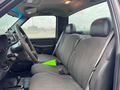 2000 Chevrolet Silverado 1500 Base