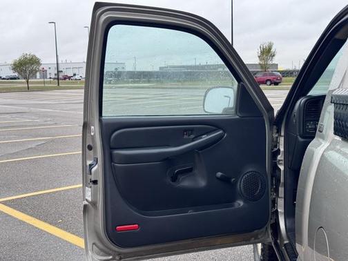 2000 Chevrolet Silverado 1500 Base
