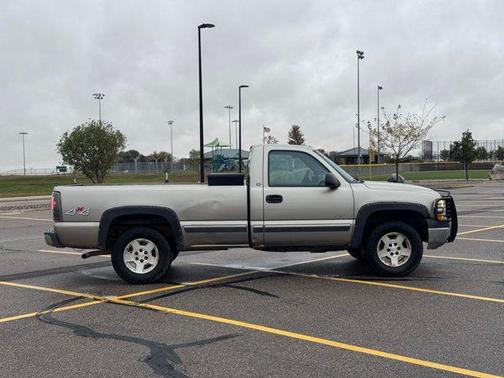 2000 Chevrolet Silverado 1500 Base