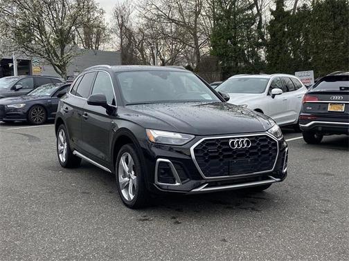 2022 Audi Q5 Premium Plus 45 TFSI S line quattro S tronic