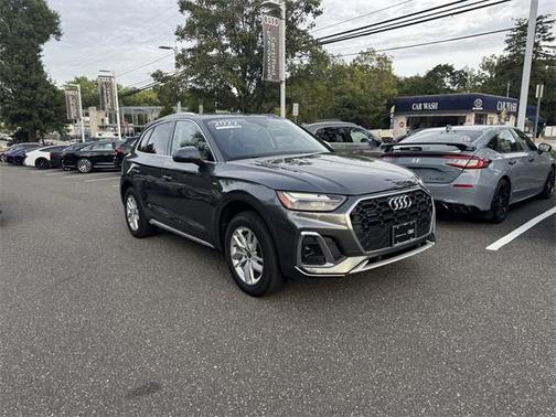 2022 Audi Q5 Premium 45 TFSI S line quattro S tronic