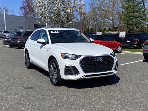 2022 Audi Q5 Premium 45 TFSI S line quattro S tronic