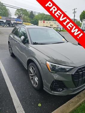 2022 Audi Q3 Premium 45 TFSI S line quattro Tiptronic
