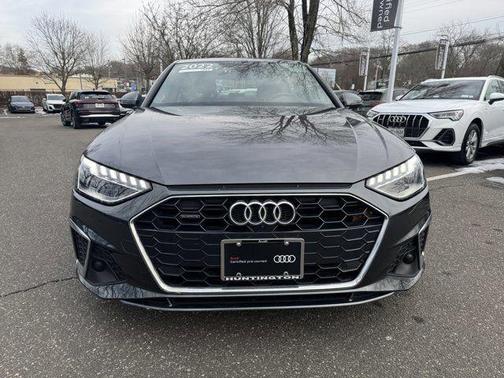 2022 Audi A4 Premium Plus 45 TFSI S line quattro S tronic