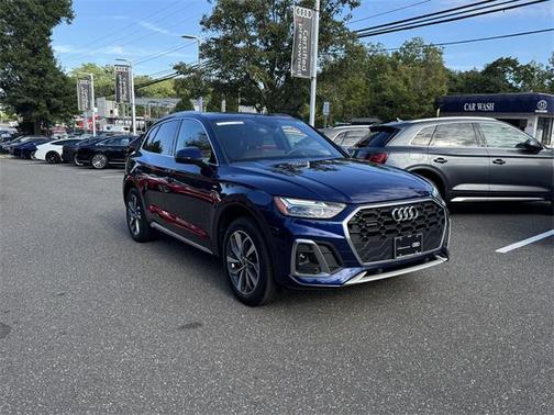 2022 Audi Q5 Premium 45 TFSI S line quattro S tronic